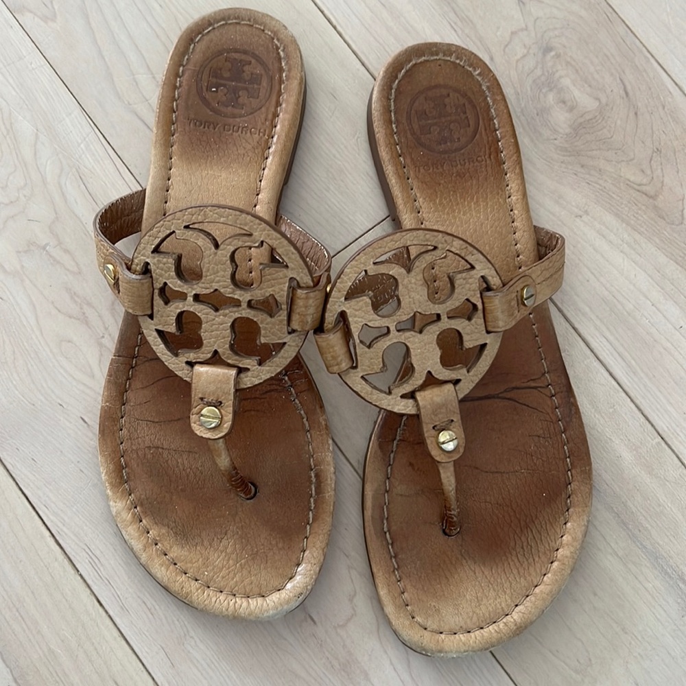 Classic Tory Burch sandals